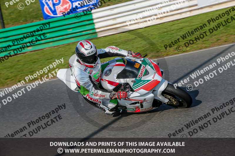 PJ Motorsport Photography 2018;enduro digital images;event digital images;eventdigitalimages;mallory park;mallory park photographs;mallory park trackday;mallory park trackday photographs;no limits trackdays;peter wileman photography;racing digital images;trackday digital images;trackday photos